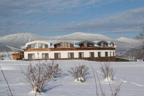 Отель Grund Resort Golf and Ski, Младе Буки